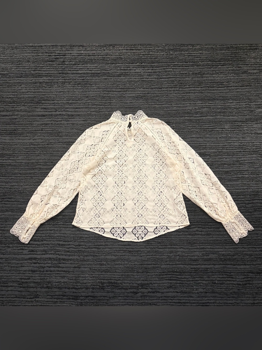 MANGO Floral Crochet Lace Balloon Sleeve Keyhole Back Cream Blouse - Picture 2 of 7